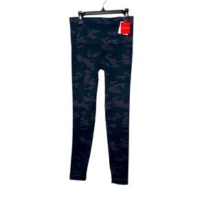 Spanx gray and black camo leggings